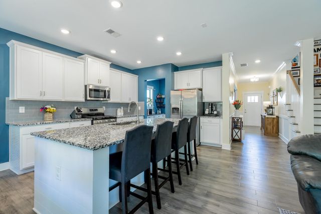 7587 Highborne Lane, Ooltewah, TN 37363