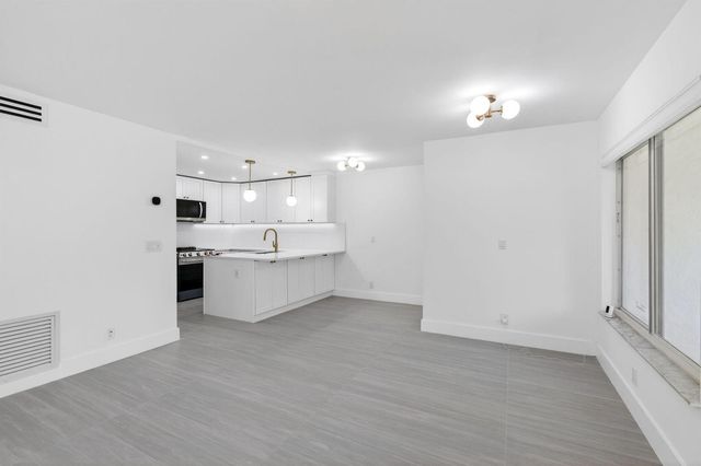 314 Pine Ridge Circle A1, Greenacres, FL 33463
