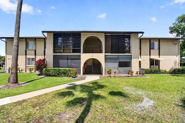 314 Pine Ridge Circle A1, Greenacres, FL 33463