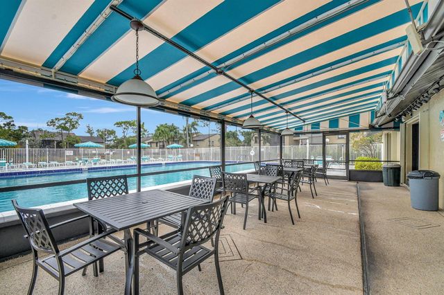 314 Pine Ridge Circle A1, Greenacres, FL 33463