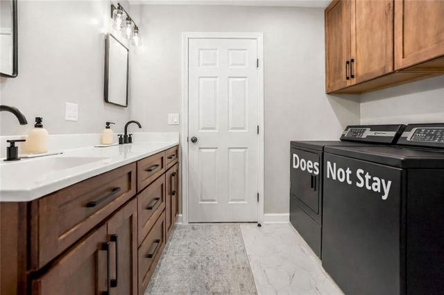 5456 W 223rd Street, Bucyrus, KS 66013