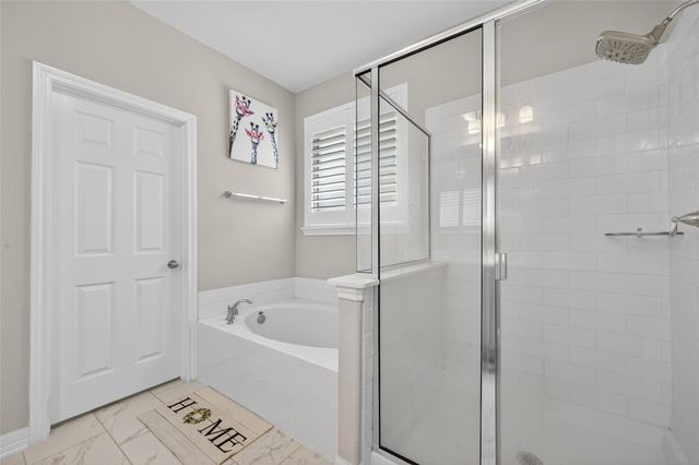 2726 Tumlinson Drive, Fresno, TX 77545