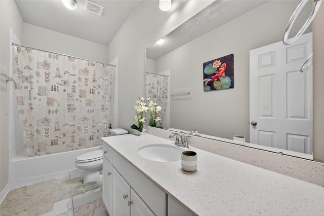 2726 Tumlinson Drive, Fresno, TX 77545
