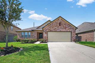 2726 Tumlinson Drive, Fresno, TX 77545