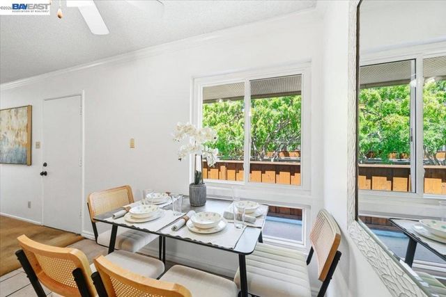 3033 Los Prados Street 230, San Mateo, CA 94403