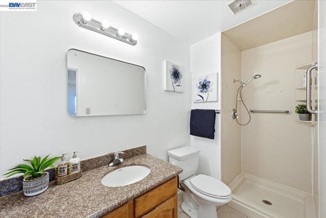 3033 Los Prados Street 230, San Mateo, CA 94403