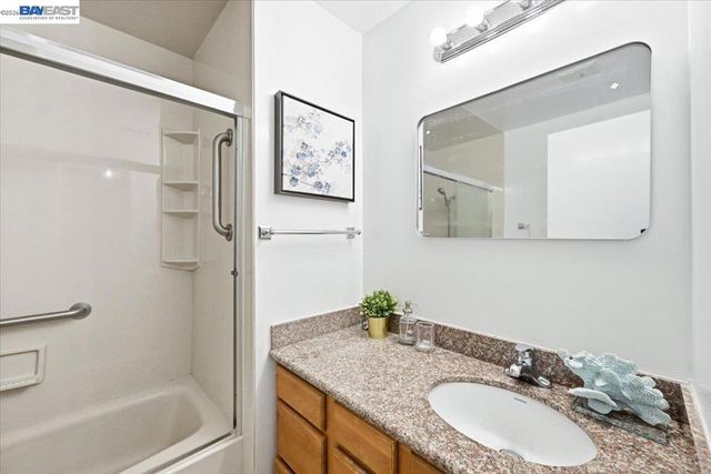 3033 Los Prados Street 230, San Mateo, CA 94403