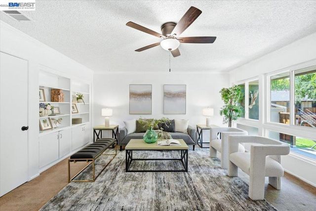 3033 Los Prados Street 230, San Mateo, CA 94403