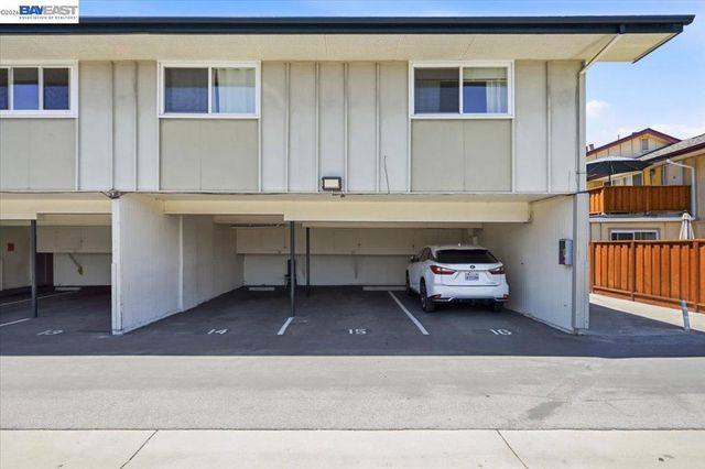 3033 Los Prados Street 230, San Mateo, CA 94403