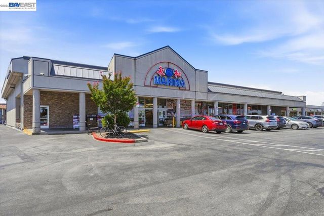 3033 Los Prados Street 230, San Mateo, CA 94403