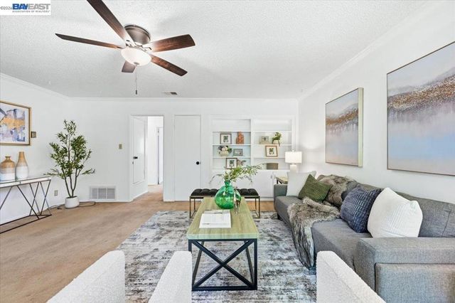 3033 Los Prados Street 230, San Mateo, CA 94403
