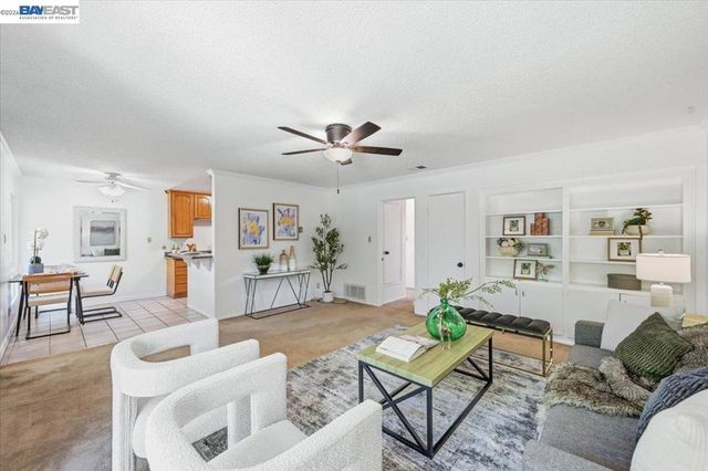 3033 Los Prados Street 230, San Mateo, CA 94403