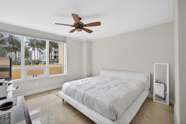 3800 N Ocean Drive 452, Singer Island, FL 33404