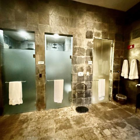 3800 N Ocean Drive 452, Singer Island, FL 33404