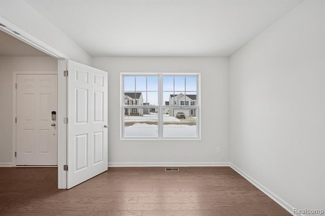 54789 Mockingbird, Chesterfield, MI 48047