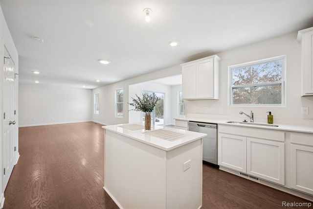 54789 Mockingbird, Chesterfield, MI 48047