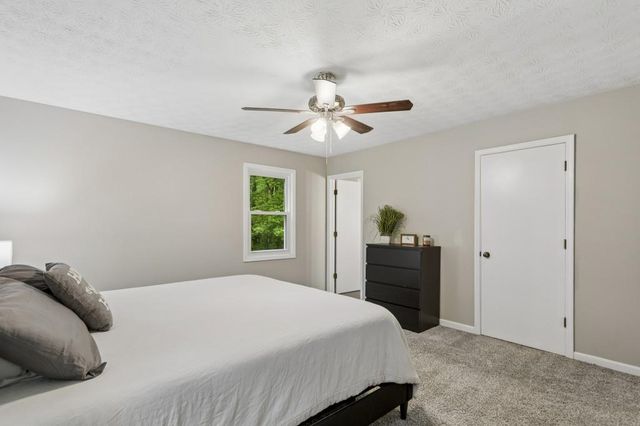 696 Cades Cove Court, Austell, GA 30106