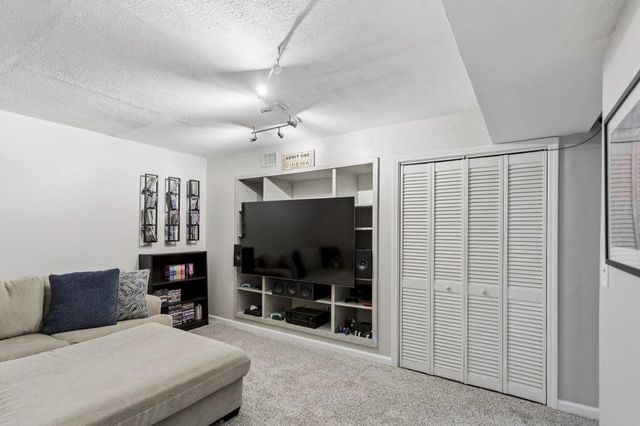 696 Cades Cove Court, Austell, GA 30106