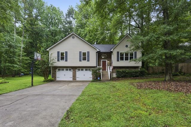 696 Cades Cove Court, Austell, GA 30106