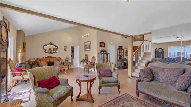 3380 N Lamer Street, Burbank, CA 91504