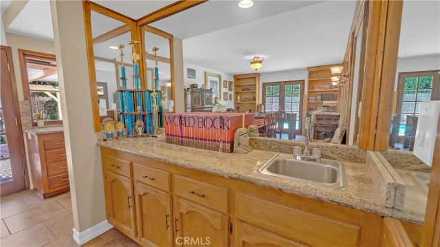 3380 N Lamer Street, Burbank, CA 91504
