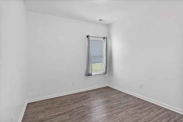 2246 Zeva Cir, Columbia, TN 38401