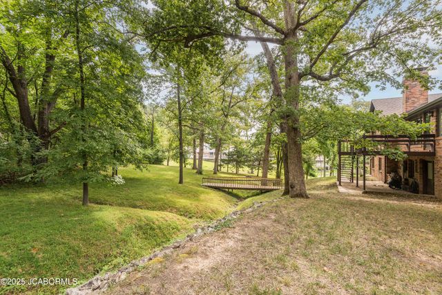 401 WINDRIDGE COURT, Jefferson City, MO 65109