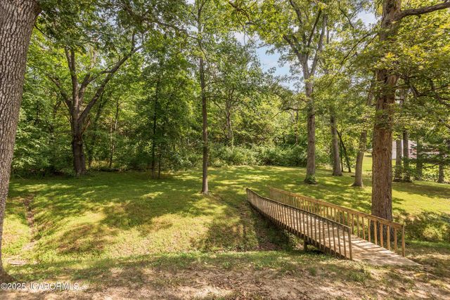 401 WINDRIDGE COURT, Jefferson City, MO 65109