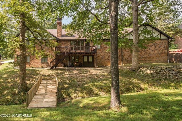 401 WINDRIDGE COURT, Jefferson City, MO 65109