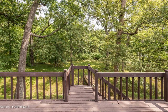 401 WINDRIDGE COURT, Jefferson City, MO 65109