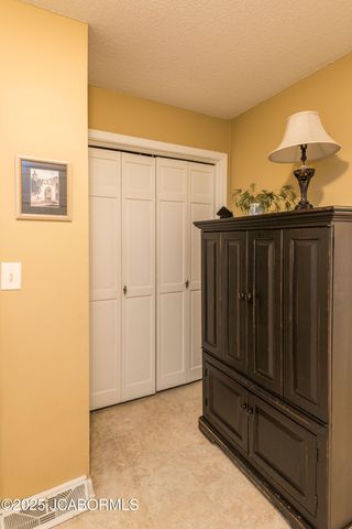 401 WINDRIDGE COURT, Jefferson City, MO 65109