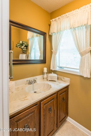 401 WINDRIDGE COURT, Jefferson City, MO 65109