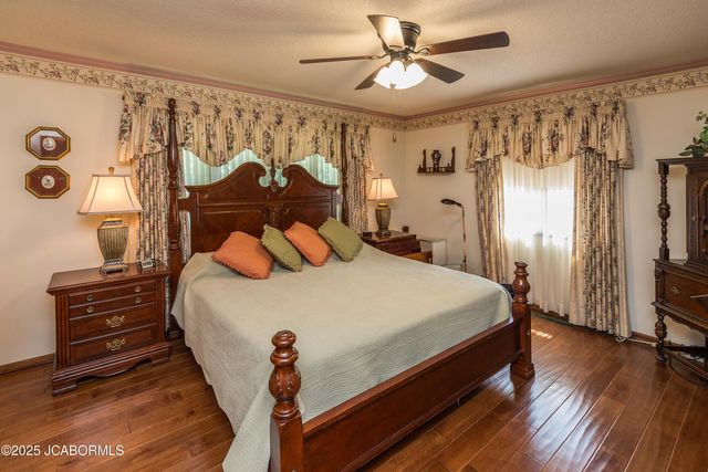 401 WINDRIDGE COURT, Jefferson City, MO 65109