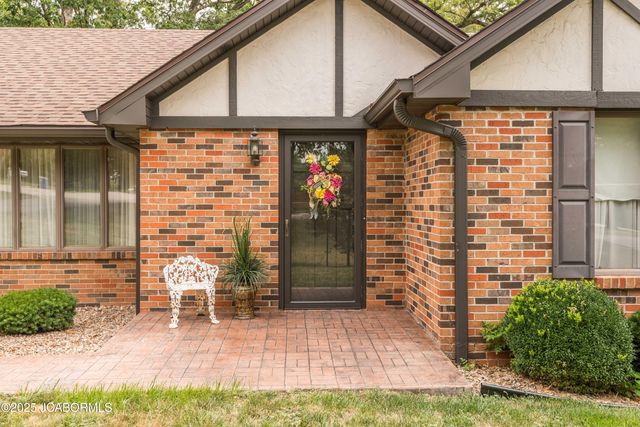 401 WINDRIDGE COURT, Jefferson City, MO 65109