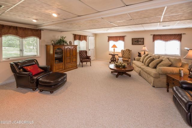 401 WINDRIDGE COURT, Jefferson City, MO 65109