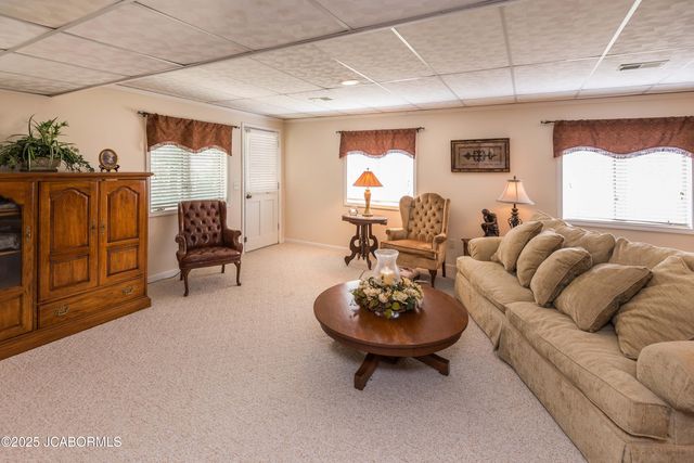 401 WINDRIDGE COURT, Jefferson City, MO 65109