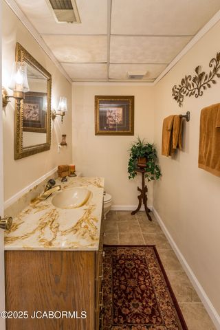 401 WINDRIDGE COURT, Jefferson City, MO 65109