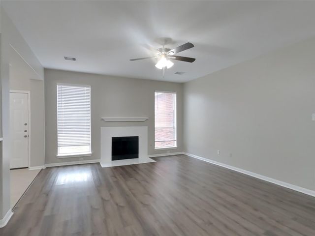 4015 Camelia Glen Lane, Fresno, TX 77545