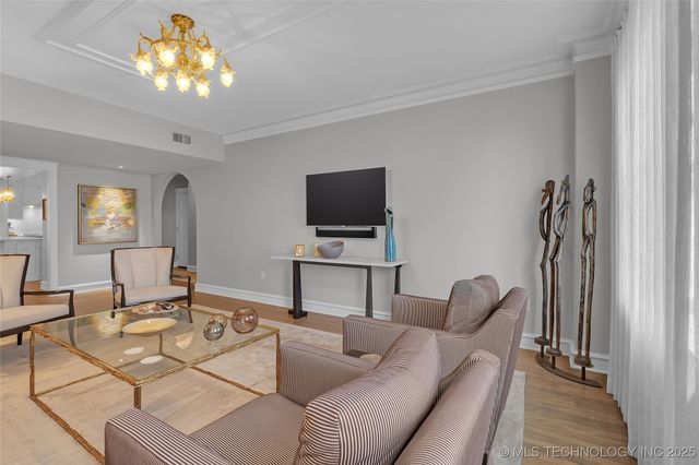 1500 S Frisco Avenue 2E, Tulsa, OK 74119