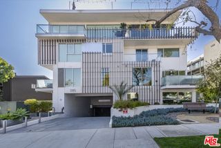 1345 Havenhurst Drive 15, Los Angeles, CA 90046