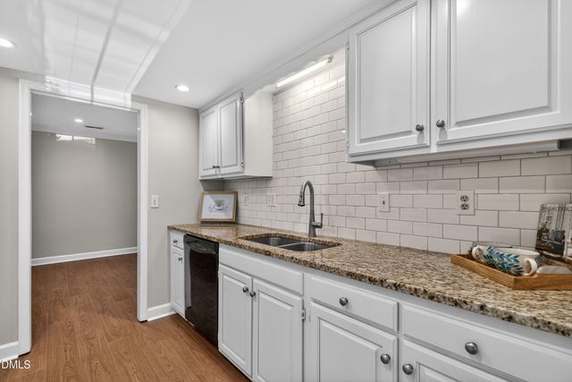 3128 Westbury, Raleigh, NC 27607