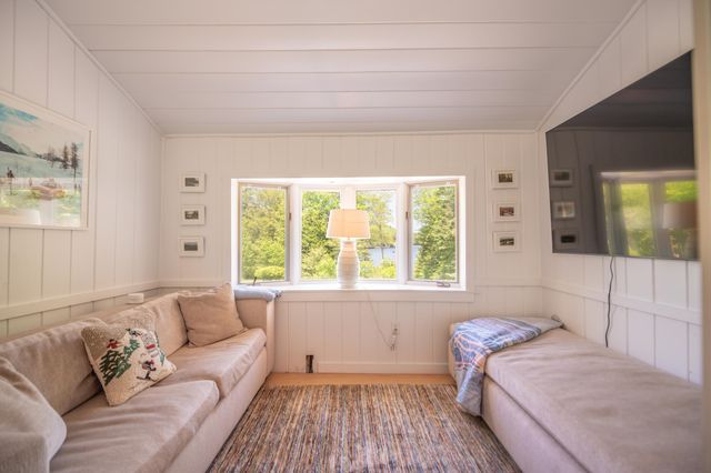 197 Lake Raponda Road, Wilmington, VT 05363