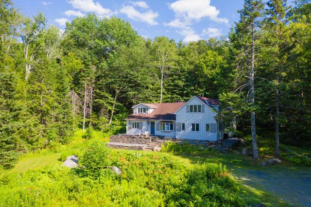 197 Lake Raponda Road, Wilmington, VT 05363