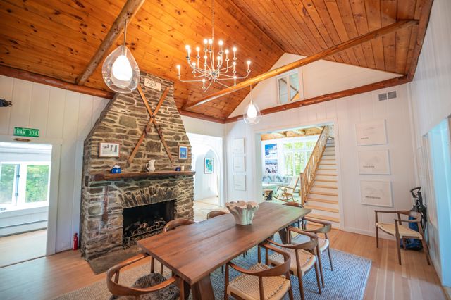 197 Lake Raponda Road, Wilmington, VT 05363