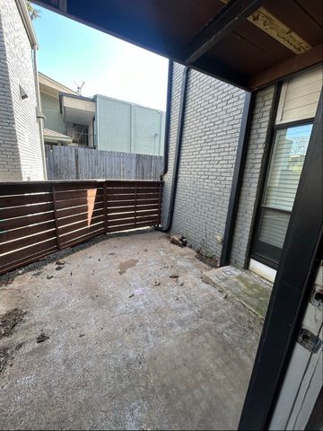 2806 Reagan Street 109, Dallas, TX 75219