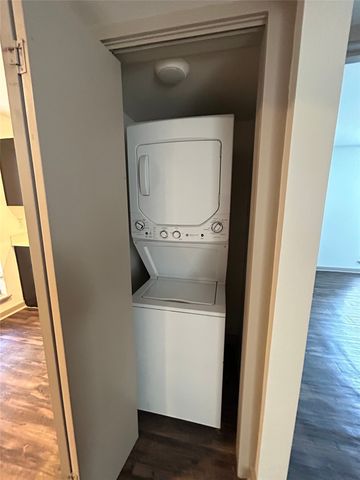 2806 Reagan Street 109, Dallas, TX 75219