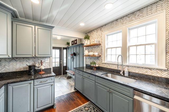 436 E Eastland St, Gallatin, TN 37066