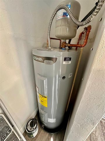 2431 CANADIAN WAY 37, Clearwater, FL 33763