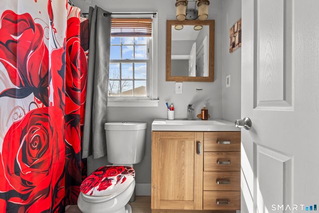 170 Ferry Street, New Haven, CT 06513