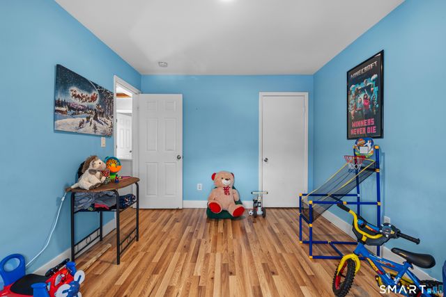 170 Ferry Street, New Haven, CT 06513